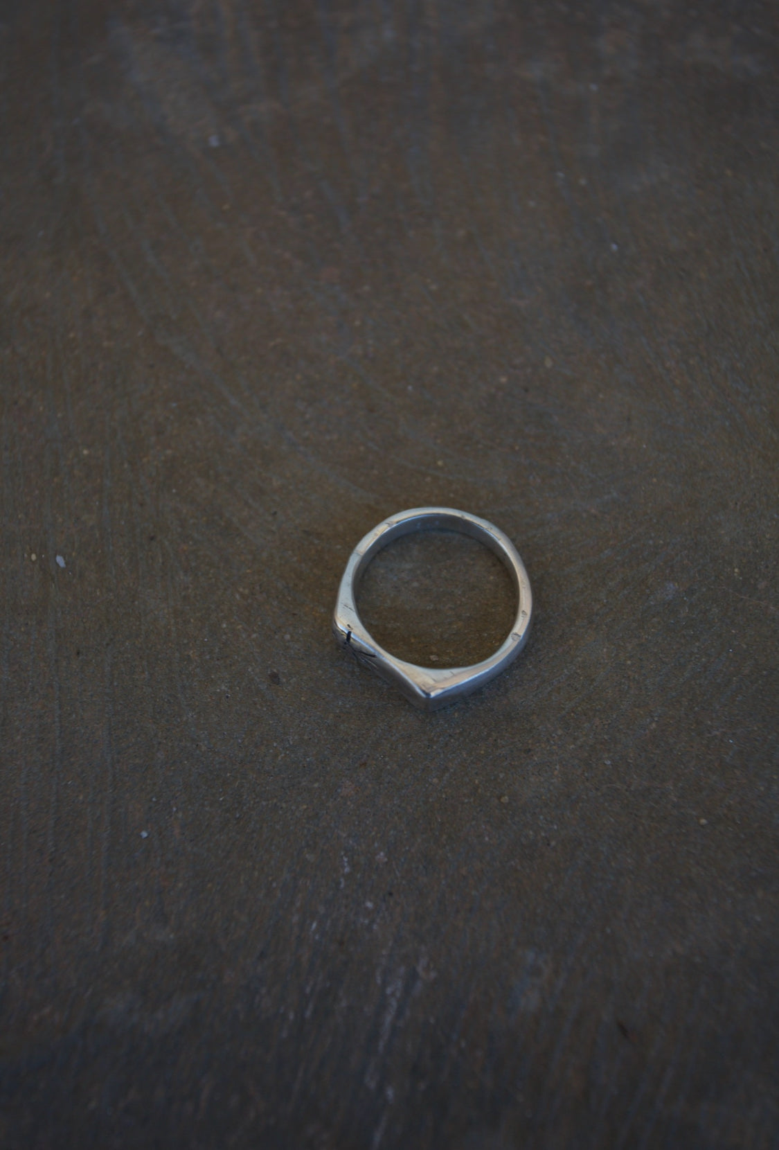 Sol signet ring
