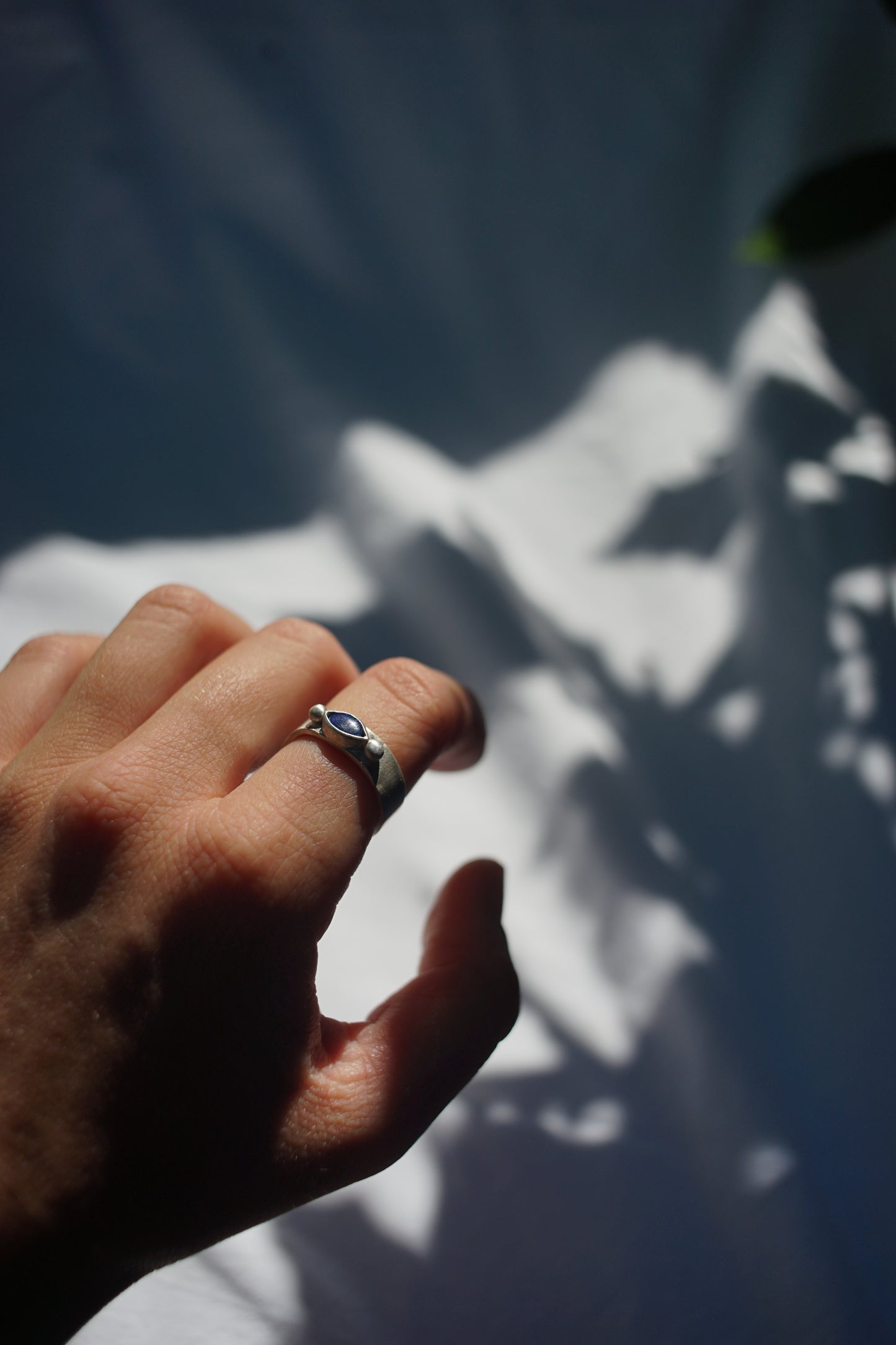 Blau opal ring